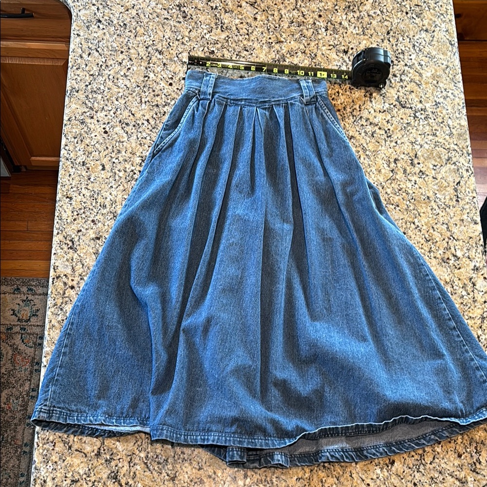 VINTAGE pleated Denim Blue Women's Maxi Skirt